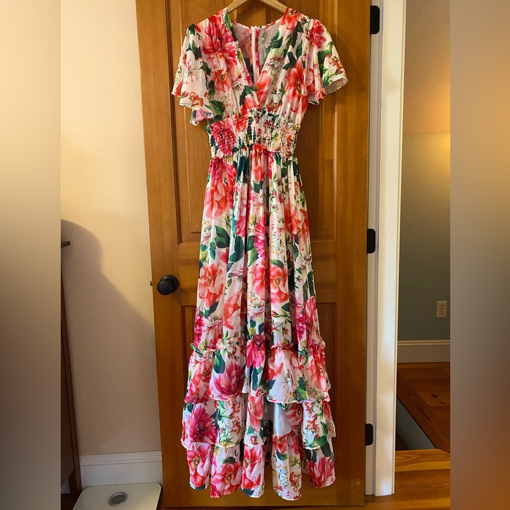 Queenia | Floral maxi dress | Forgiving fit